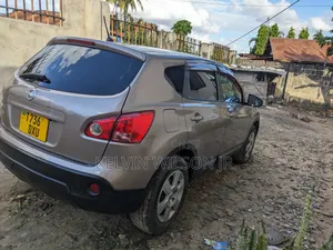 Nissan Dualis 2008 Beige