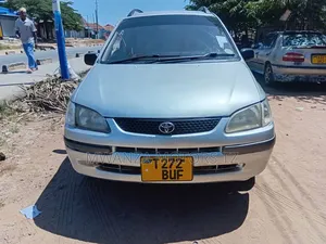 Toyota Corolla Spacio 1999 Silver