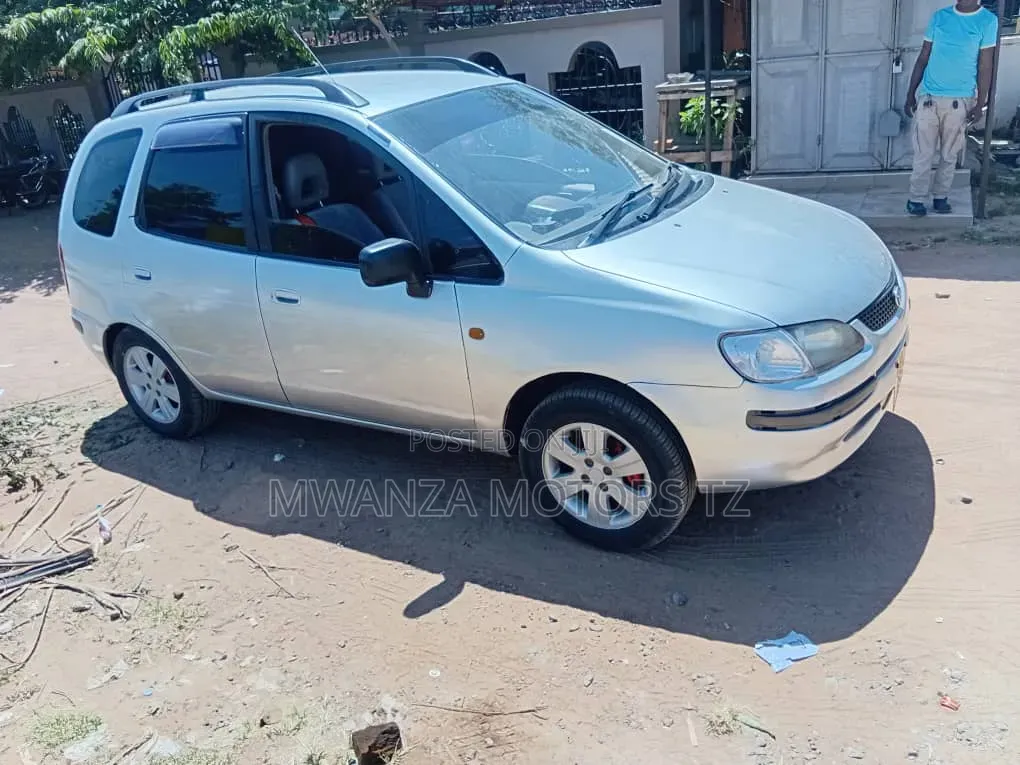 Toyota Corolla Spacio 1999 Silver