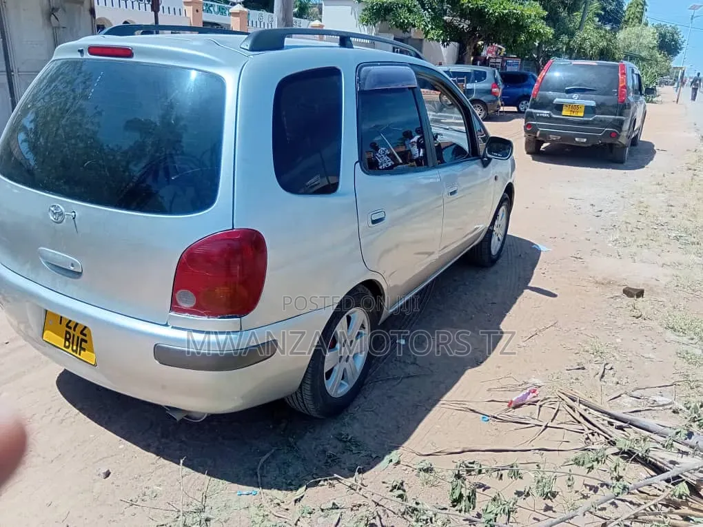 Toyota Corolla Spacio 1999 Silver