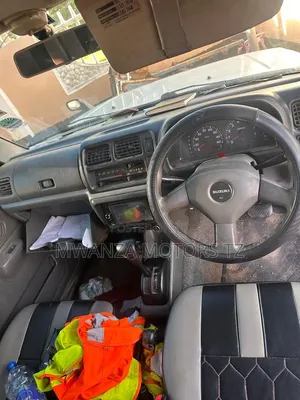 Suzuki Jimny 2005 White