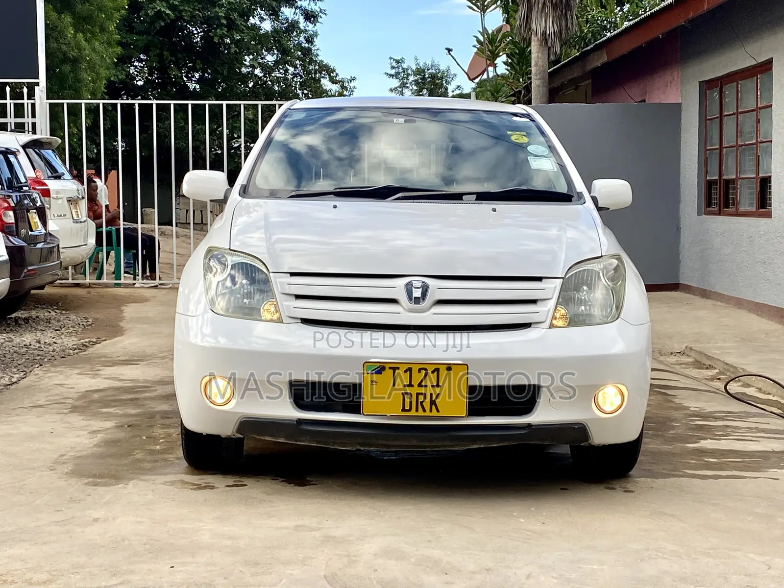 Toyota IST 2004 White