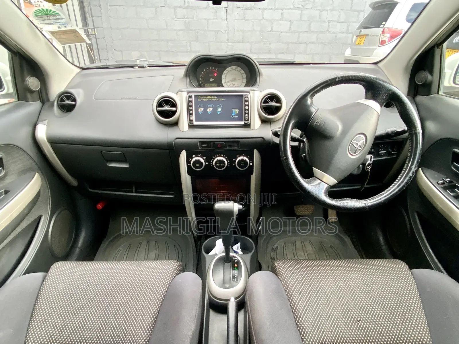 Toyota IST 2004 White