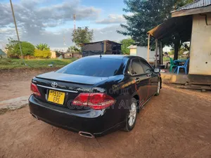 Toyota Crown 2008 Black