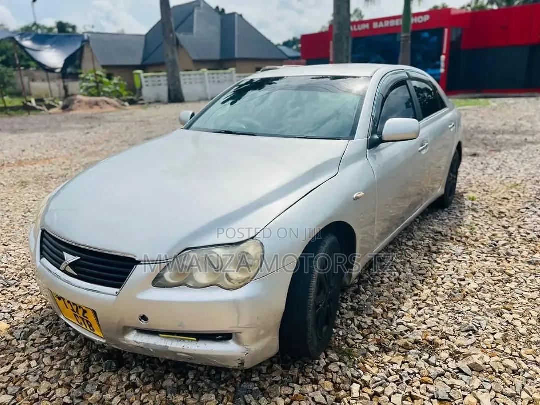 Toyota Mark X 2004 Silver