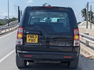 Land Rover Discovery 2015 Black