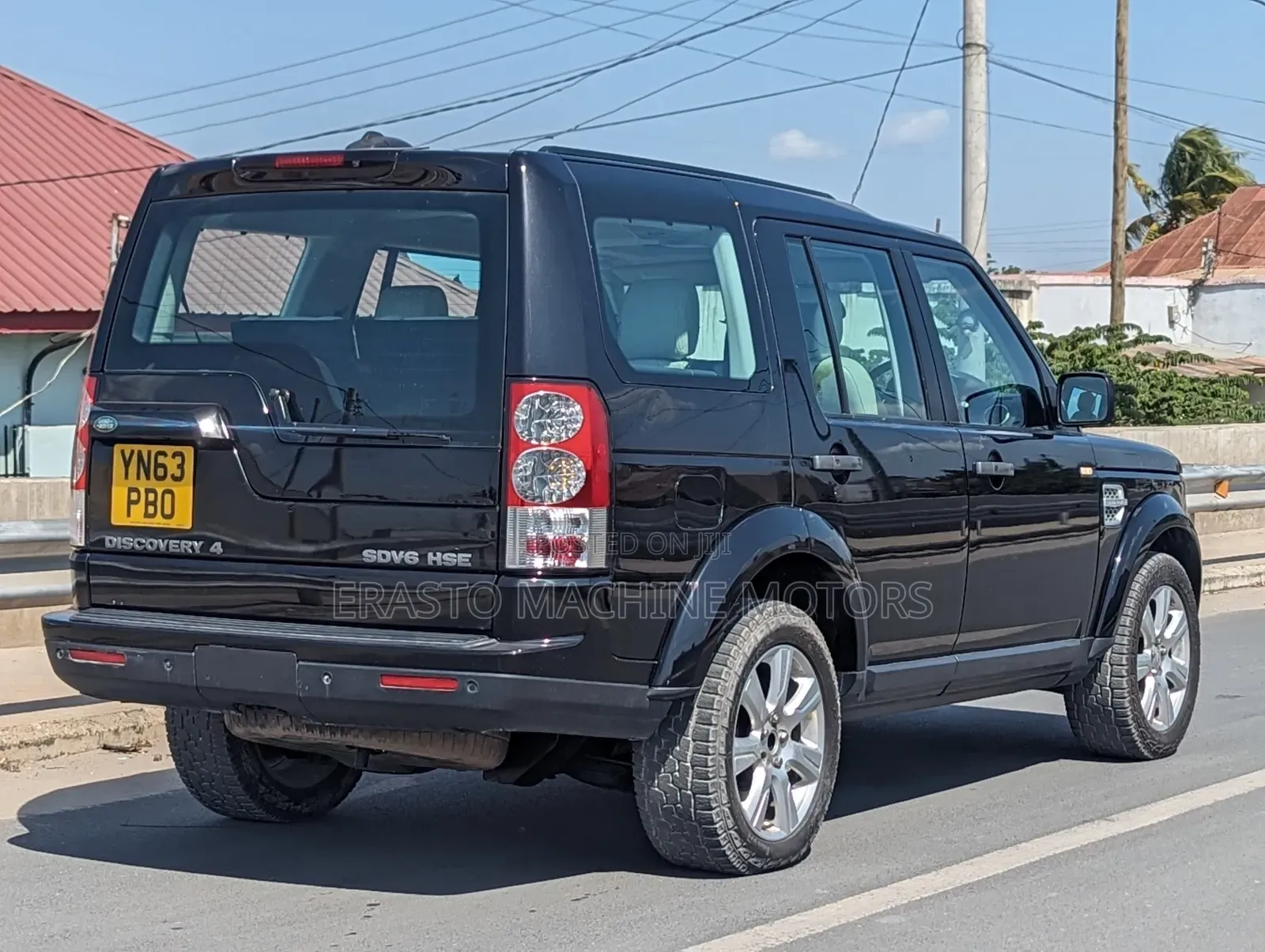 Land Rover Discovery 2015 Black