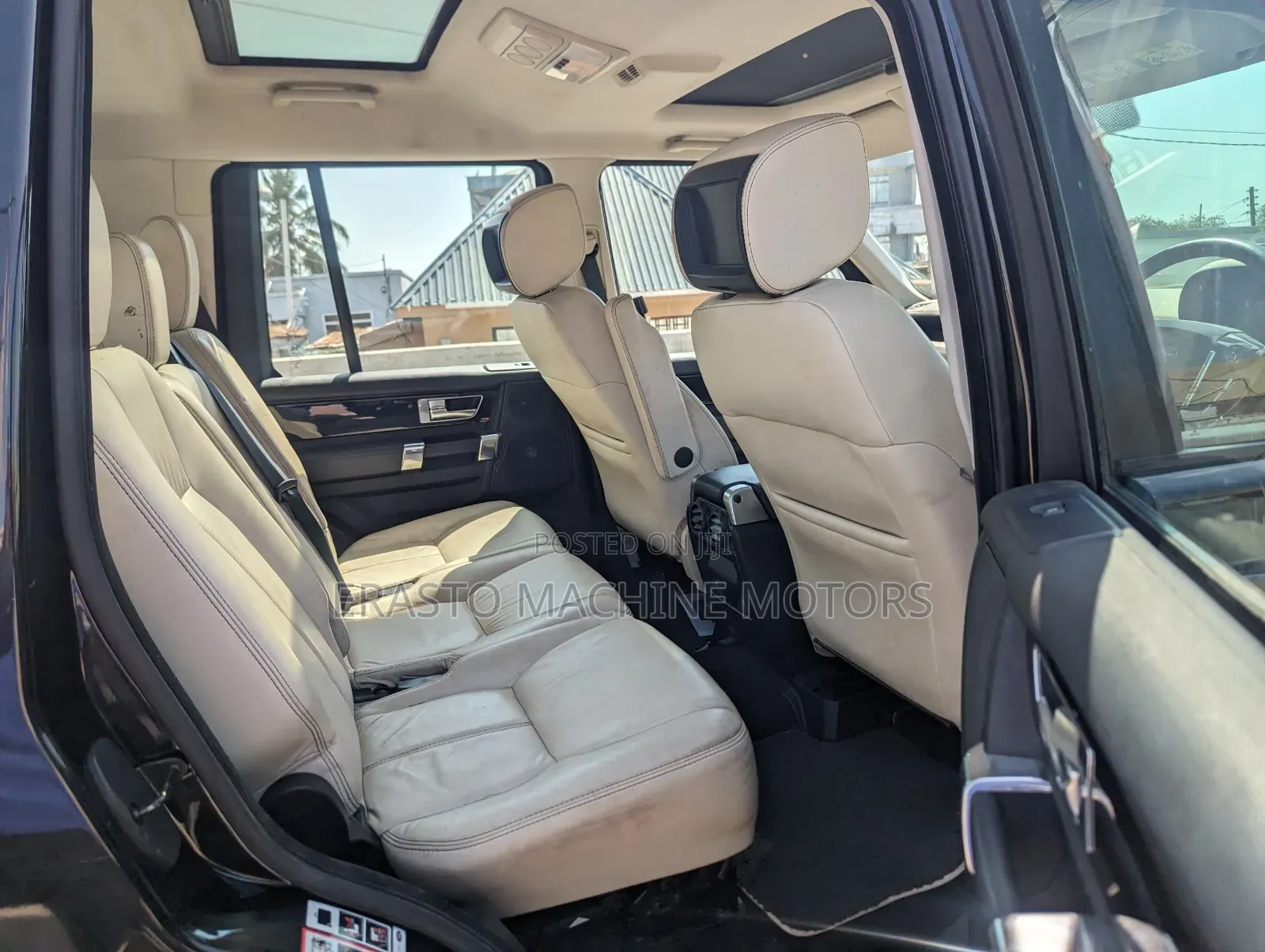 Land Rover Discovery 2015 Black