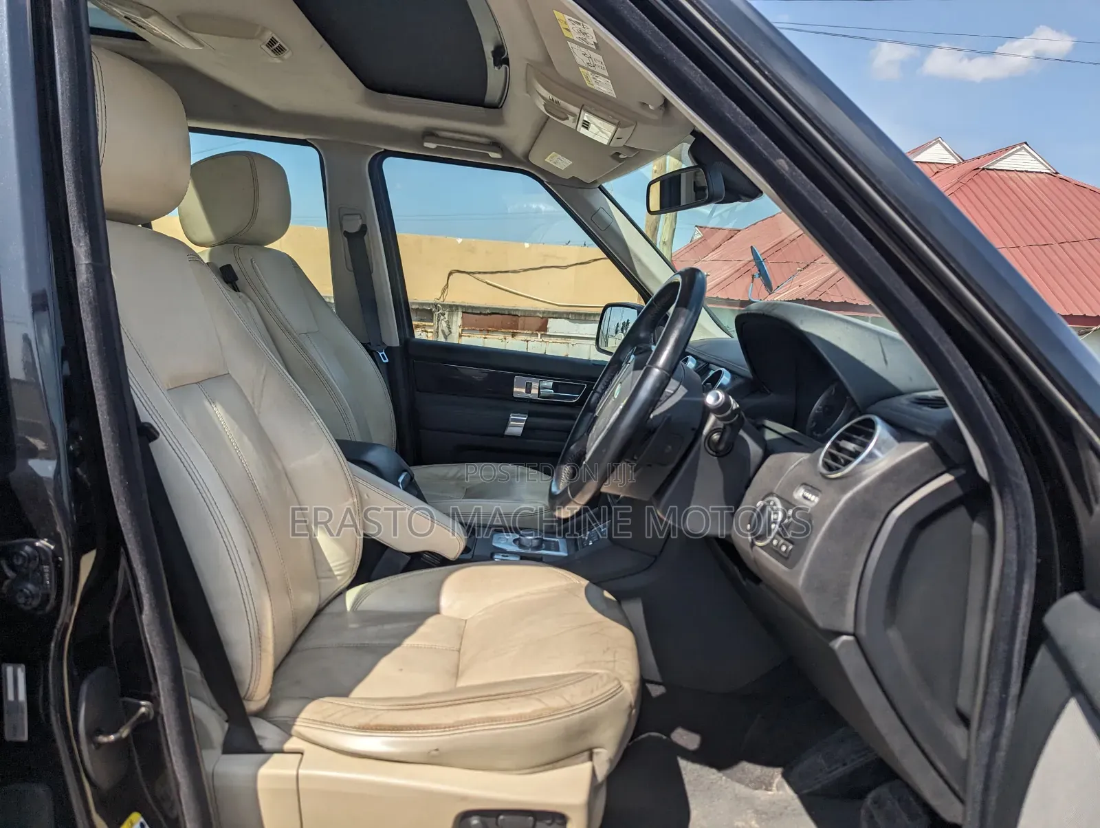 Land Rover Discovery 2015 Black