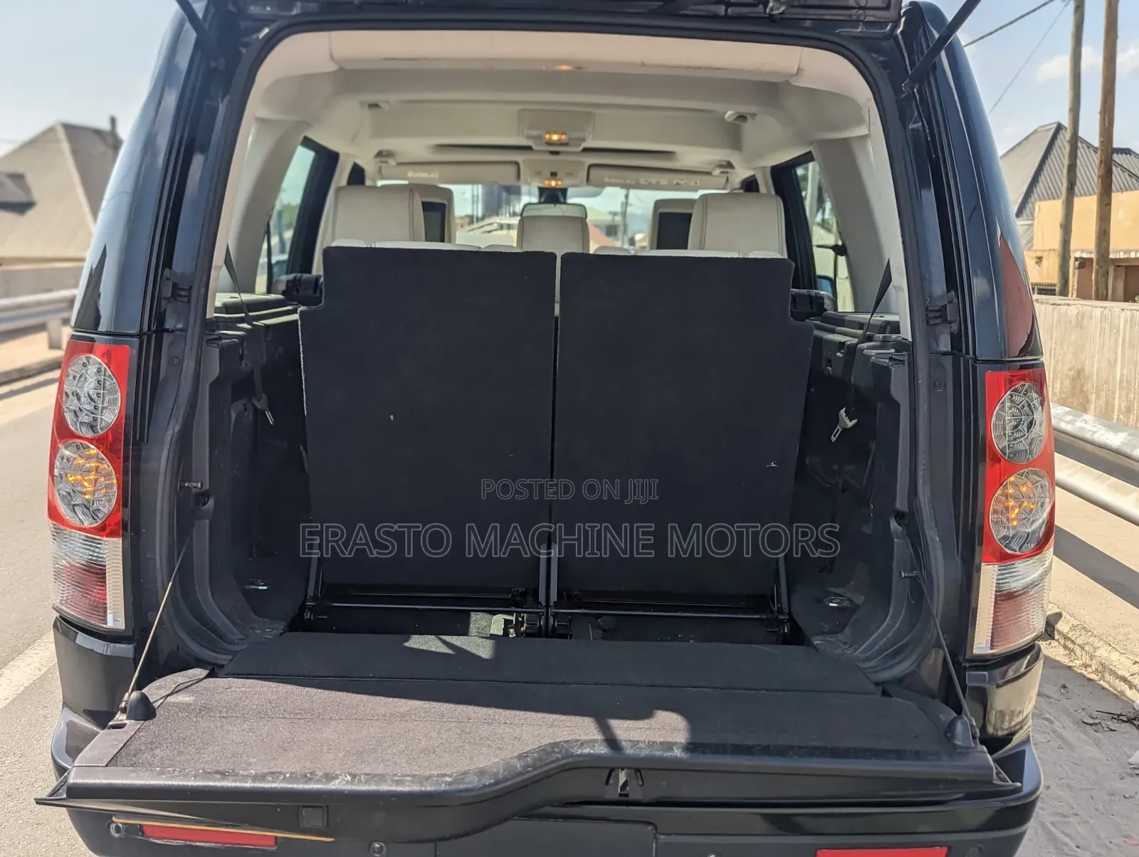 Land Rover Discovery 2015 Black