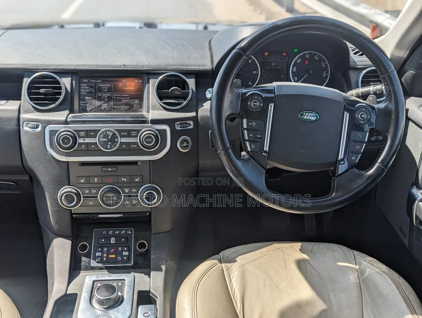 Land Rover Discovery 2015 Black