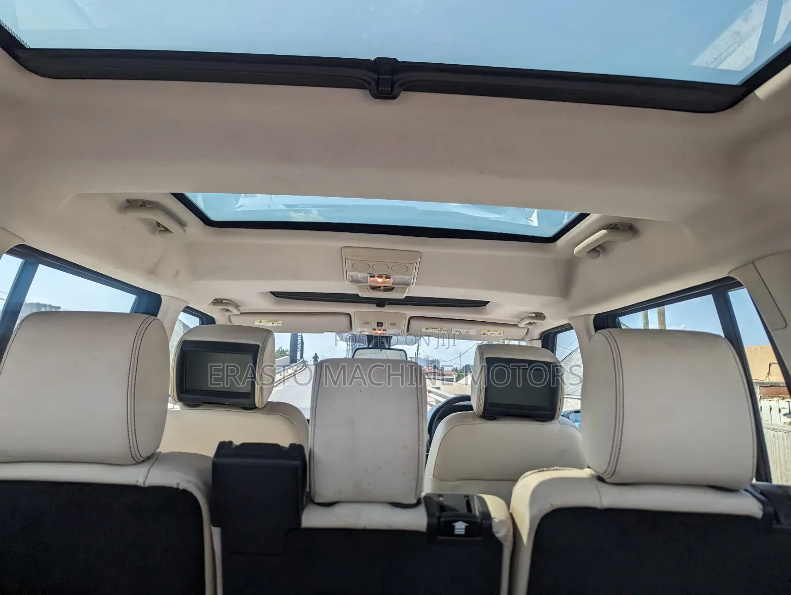 Land Rover Discovery 2015 Black