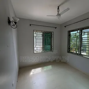 5bdrm House in Dalali Makini, Bunju for sale