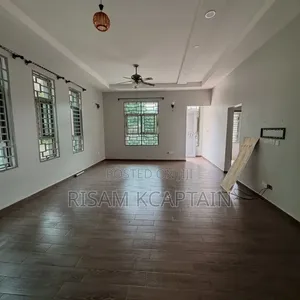 5bdrm House in Dalali Makini, Bunju for sale