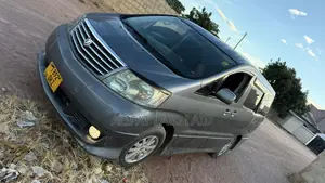 Toyota Alphard 2004 Gray
