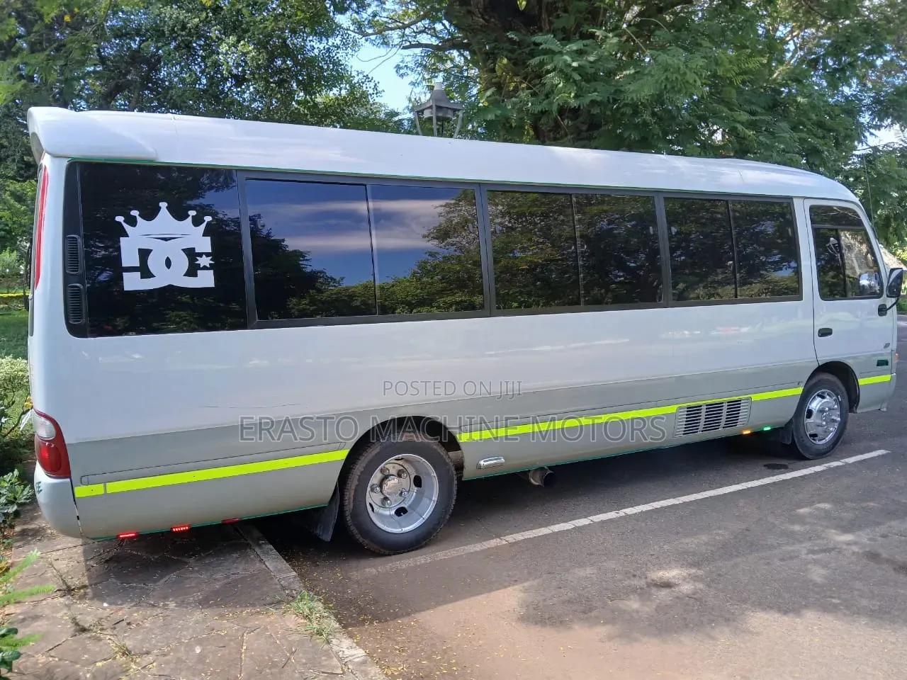 Toyota Coaster 2005