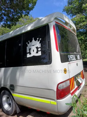 Toyota Coaster 2005