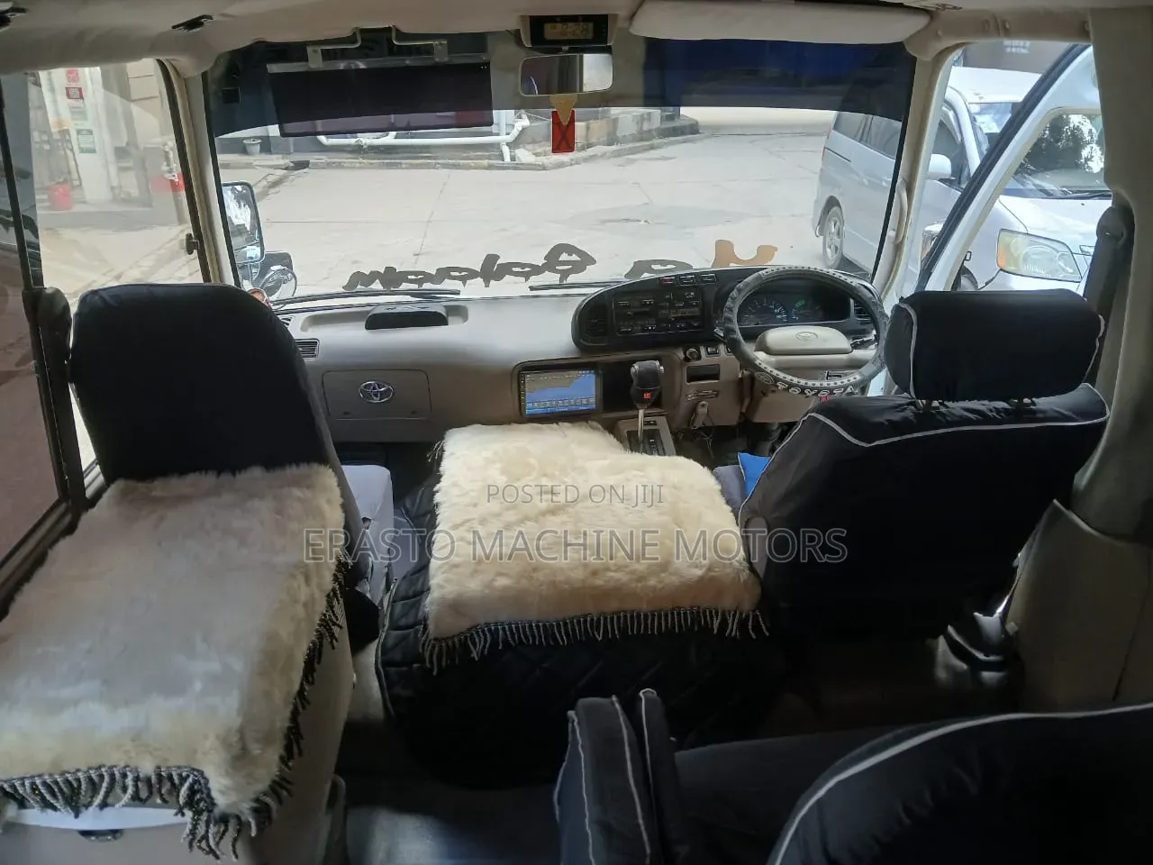 Toyota Coaster 2005