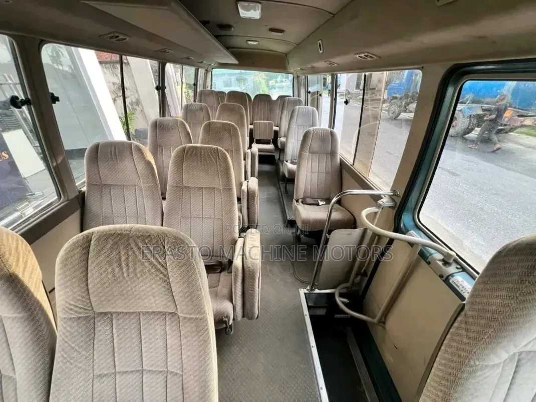 Toyota Coaster 1999 Green