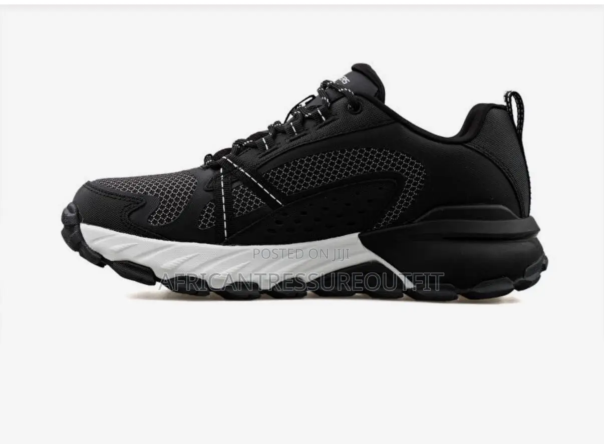 Skechers Men Max Protect Siyah 237303-BKCC Collection