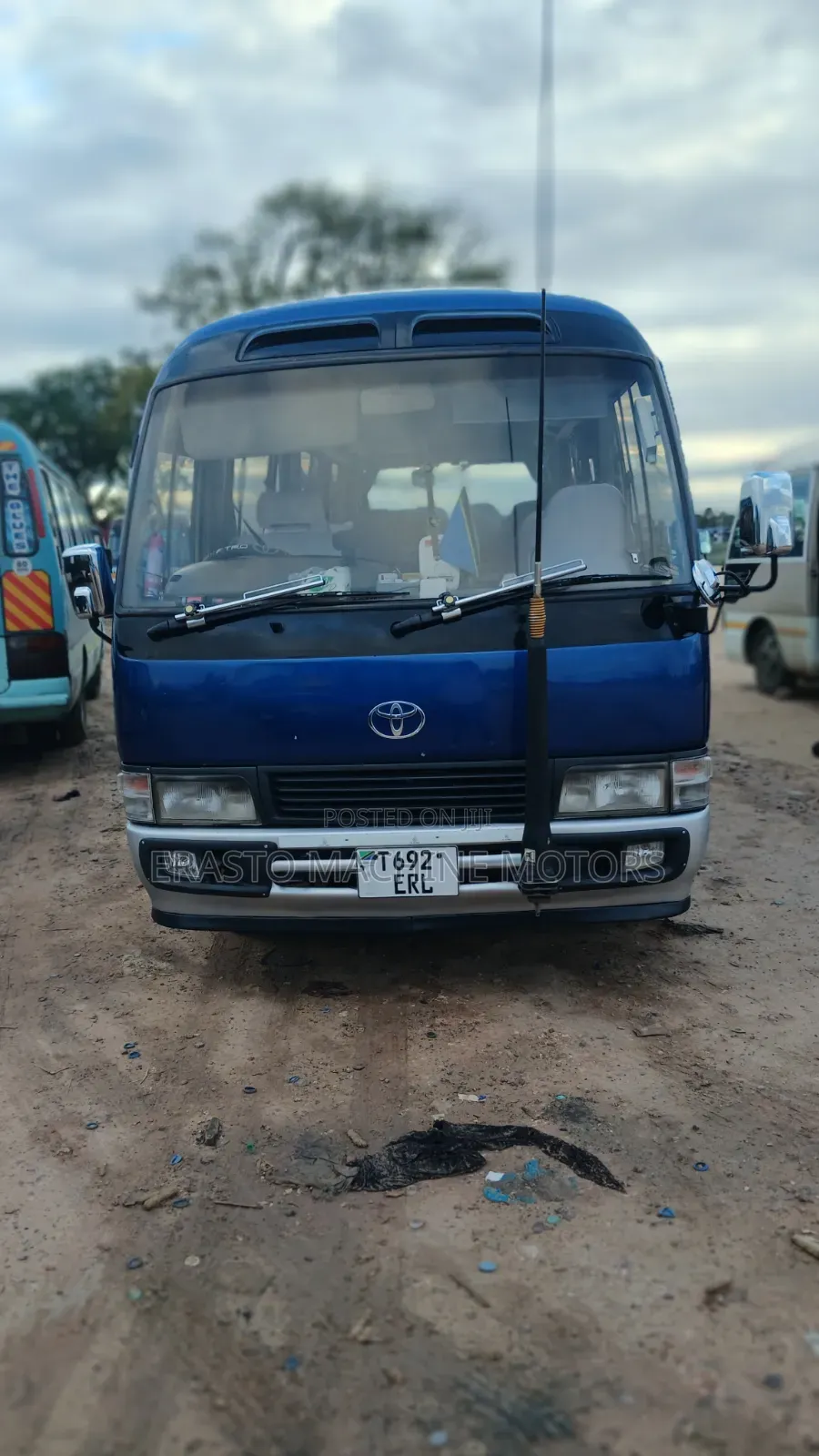 Toyota Coaster 2005 Blue