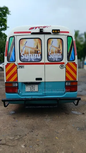 Toyota Coaster 1999 Beige