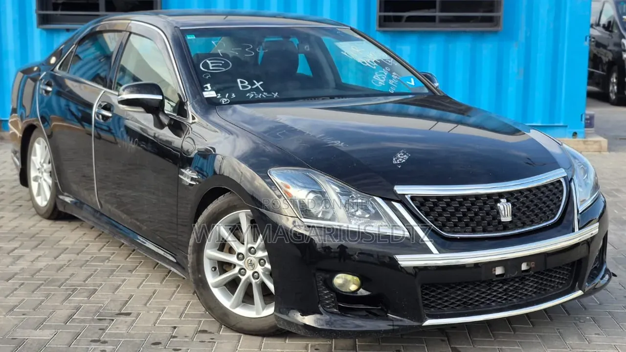 Toyota Crown 2009 Purple
