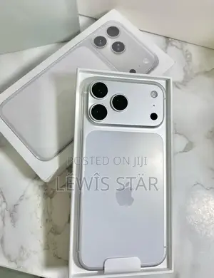 New Apple iPhone 17 Pro Max 256 GB Silver