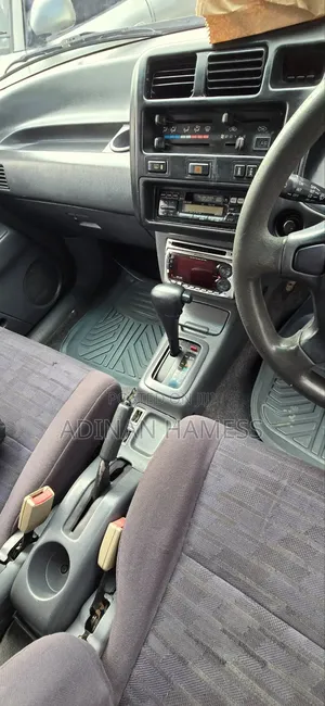 Toyota RAV4 Base FWD 1999 Silver