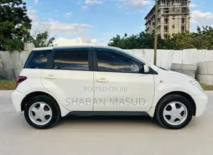 Toyota IST 2006 White