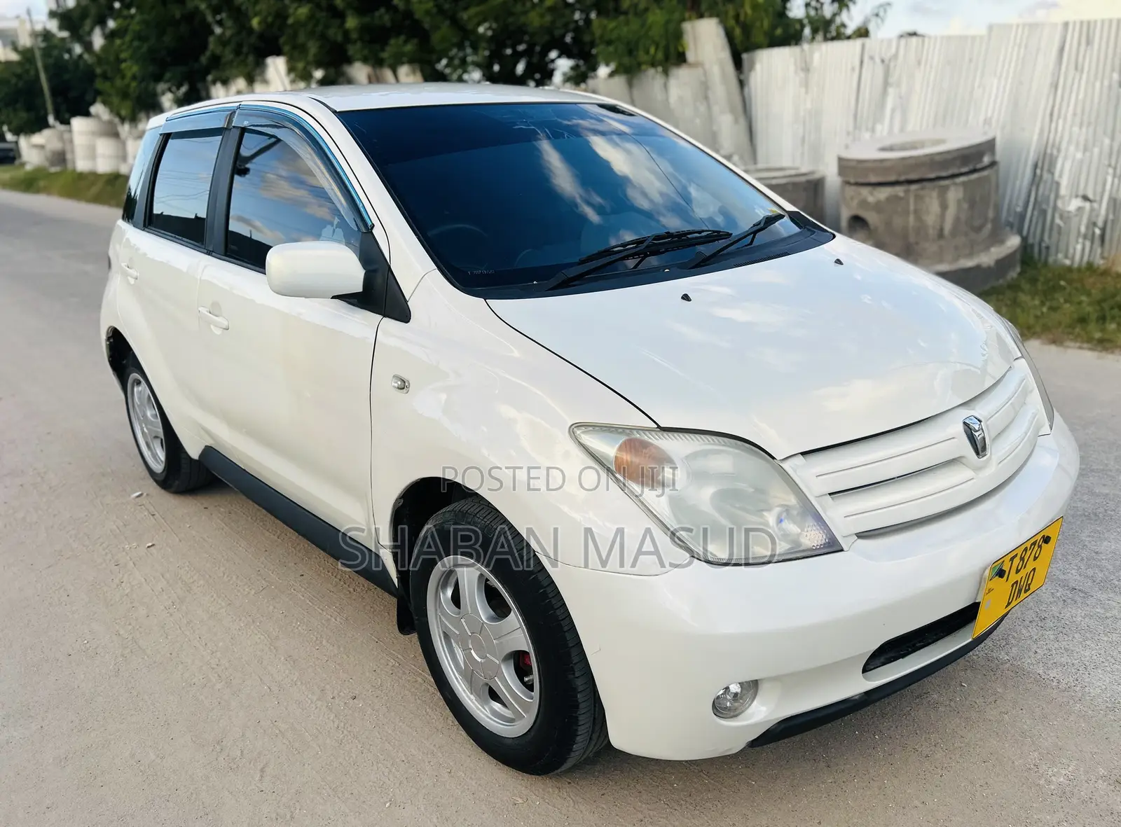 Toyota IST 2006 White