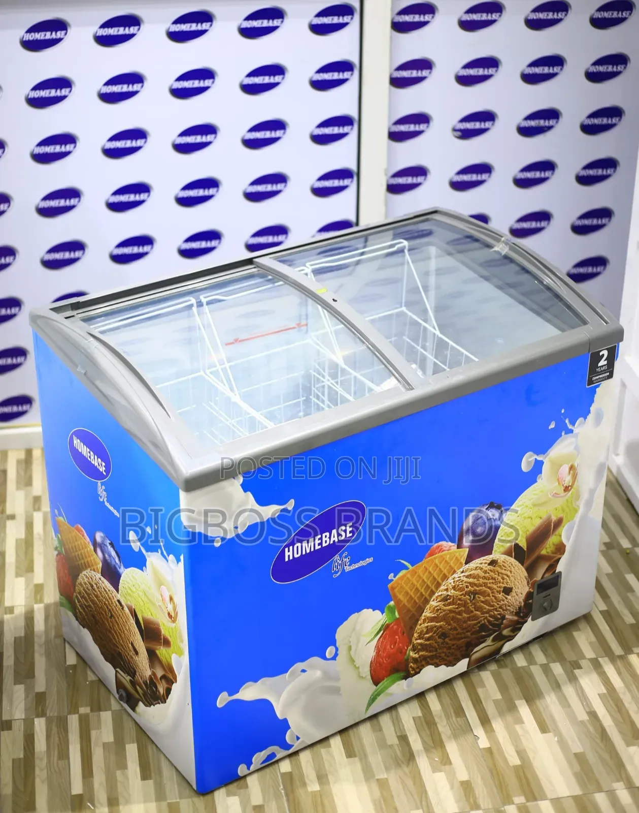 Homebase Showcase Freezer (256litres)
