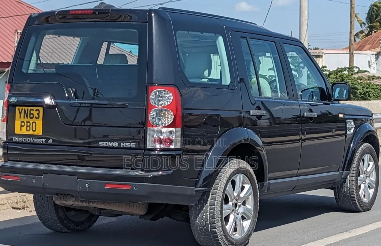 Land Rover Discovery 2015 Black