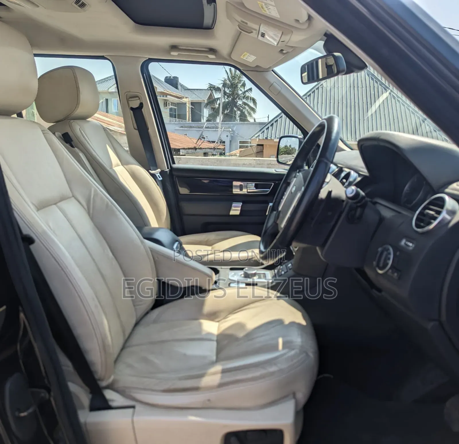 Land Rover Discovery 2015 Black