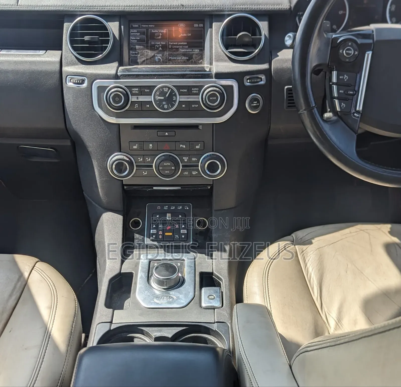 Land Rover Discovery 2015 Black