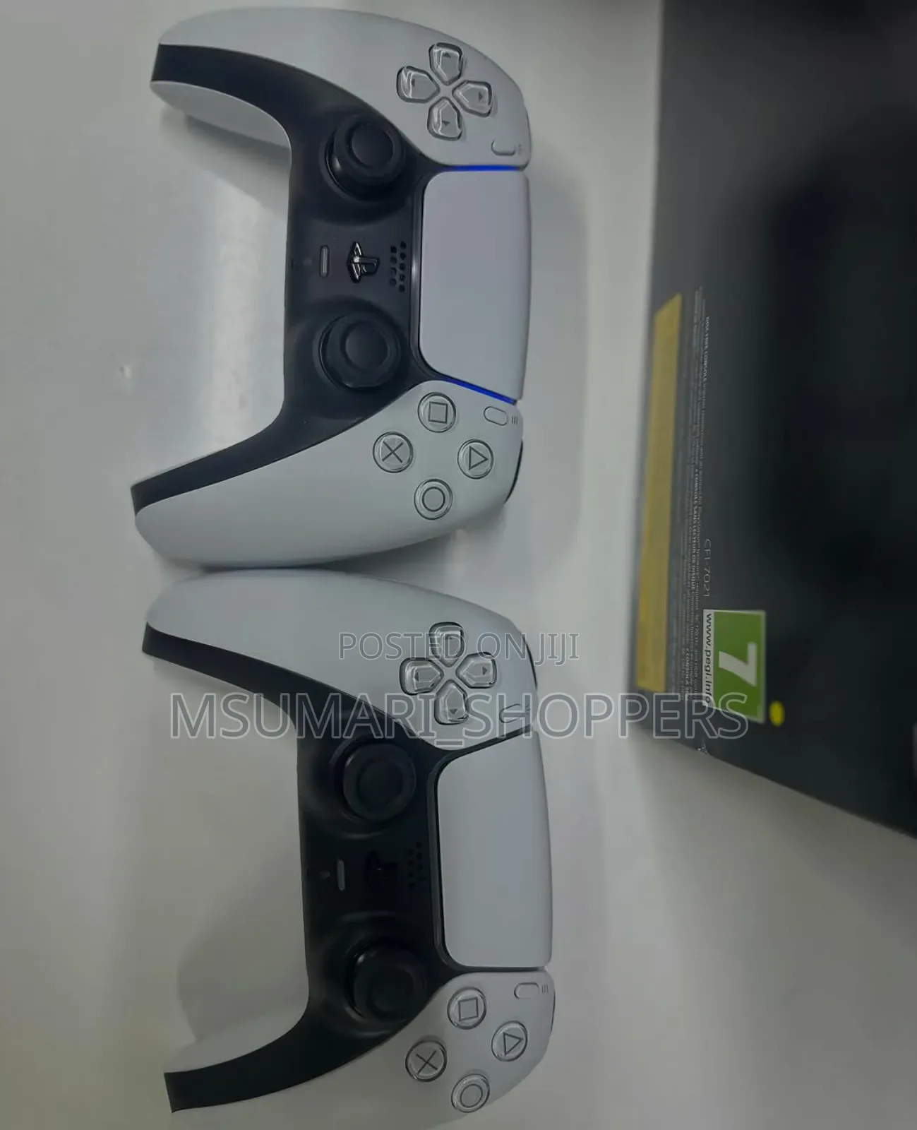 Playstation 5 Pro Full Box + Extra Pad