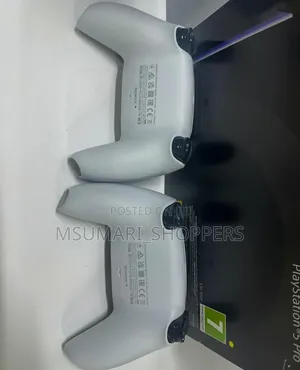Playstation 5 Pro Full Box + Extra Pad