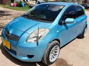 Toyota Vitz 1.5 FWD 5dr 2006 Blue