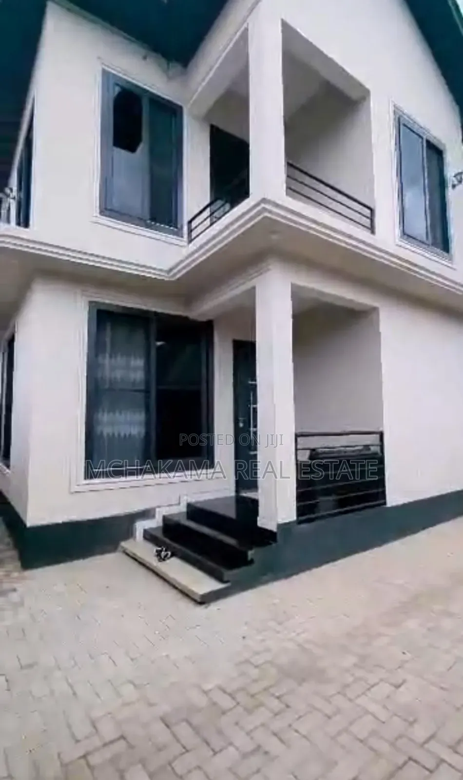 3bdrm Block of Flats in Mchakama Real, Mbweni for sale