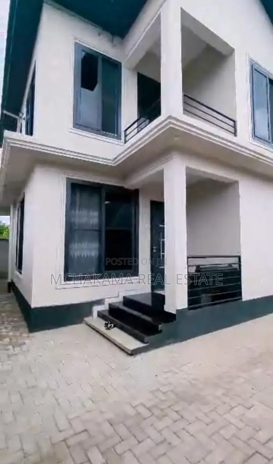 3bdrm Block of Flats in Mchakama Real, Mbweni for sale