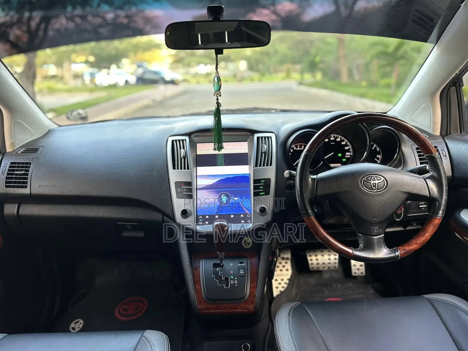 Toyota Harrier 2.4 2007 Black