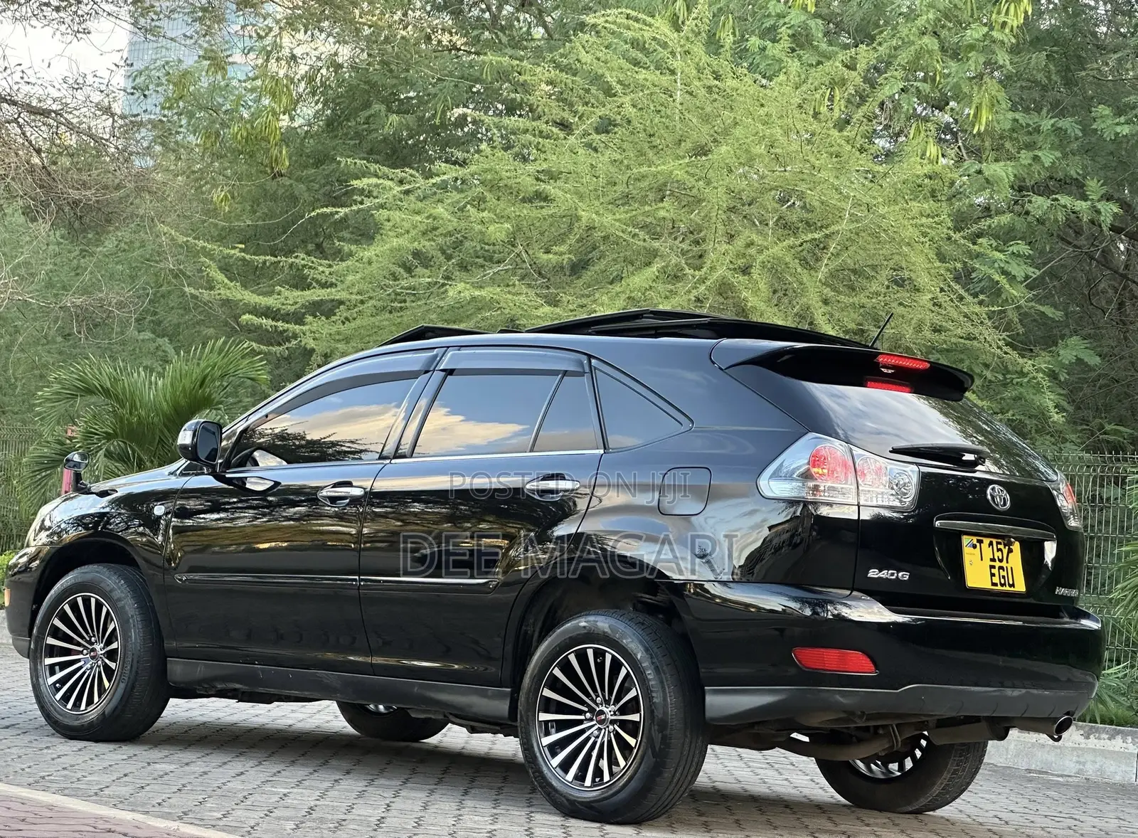 Toyota Harrier 2.4 2007 Black