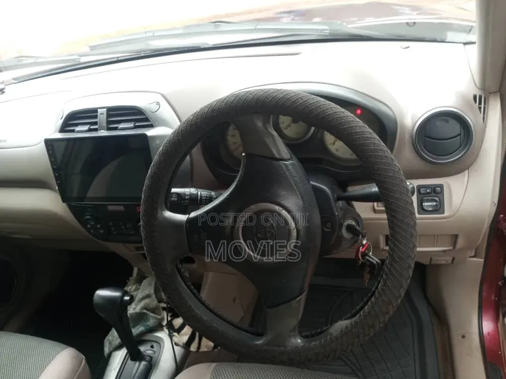 Toyota RAV4 Automatic 2003 Red