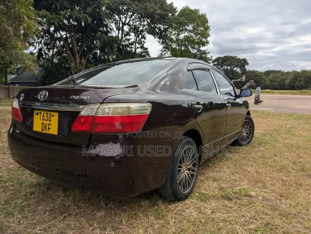 Toyota Premio 2008 Red