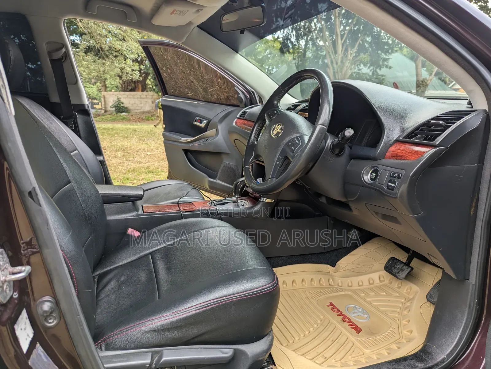 Toyota Premio 2008 Red