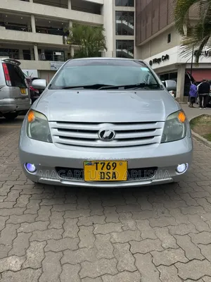 Toyota IST 2006 Silver