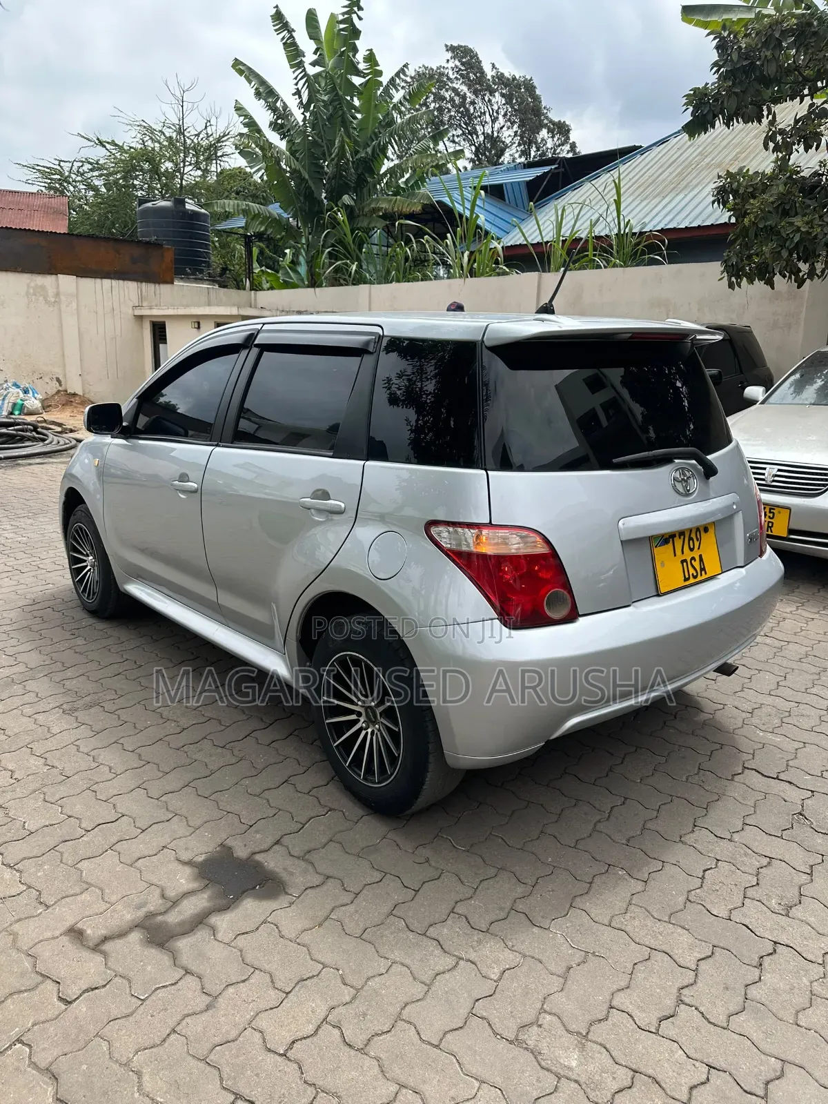 Toyota IST 2006 Silver