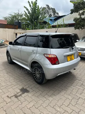 Toyota IST 2006 Silver