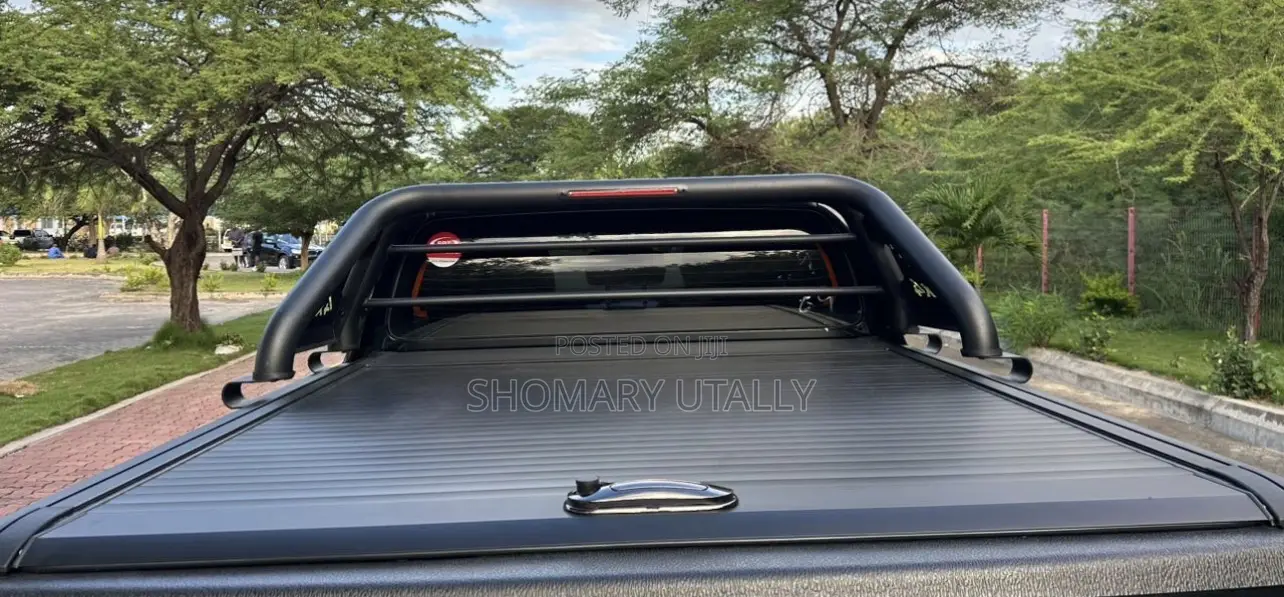 Toyota Hilux 2021 Gray