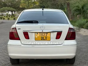 Toyota Premio 2004